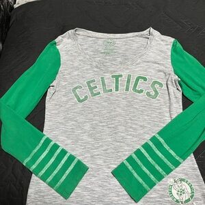 The Boston Celtics Long Sleeve Shirt -47 brand Small